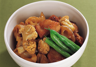 れんこんと鶏もも肉の煮物