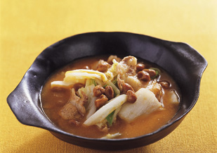 白菜と納豆のチゲ風スープ