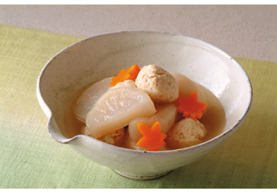 鶏だんごと大根の煮物
