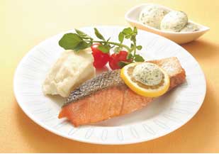 鮭のソテー・レモンバター風味
