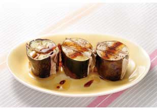 なすのベーコンはさみレンジ蒸し