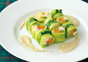 野菜と鶏肉の冷製キャベツロール